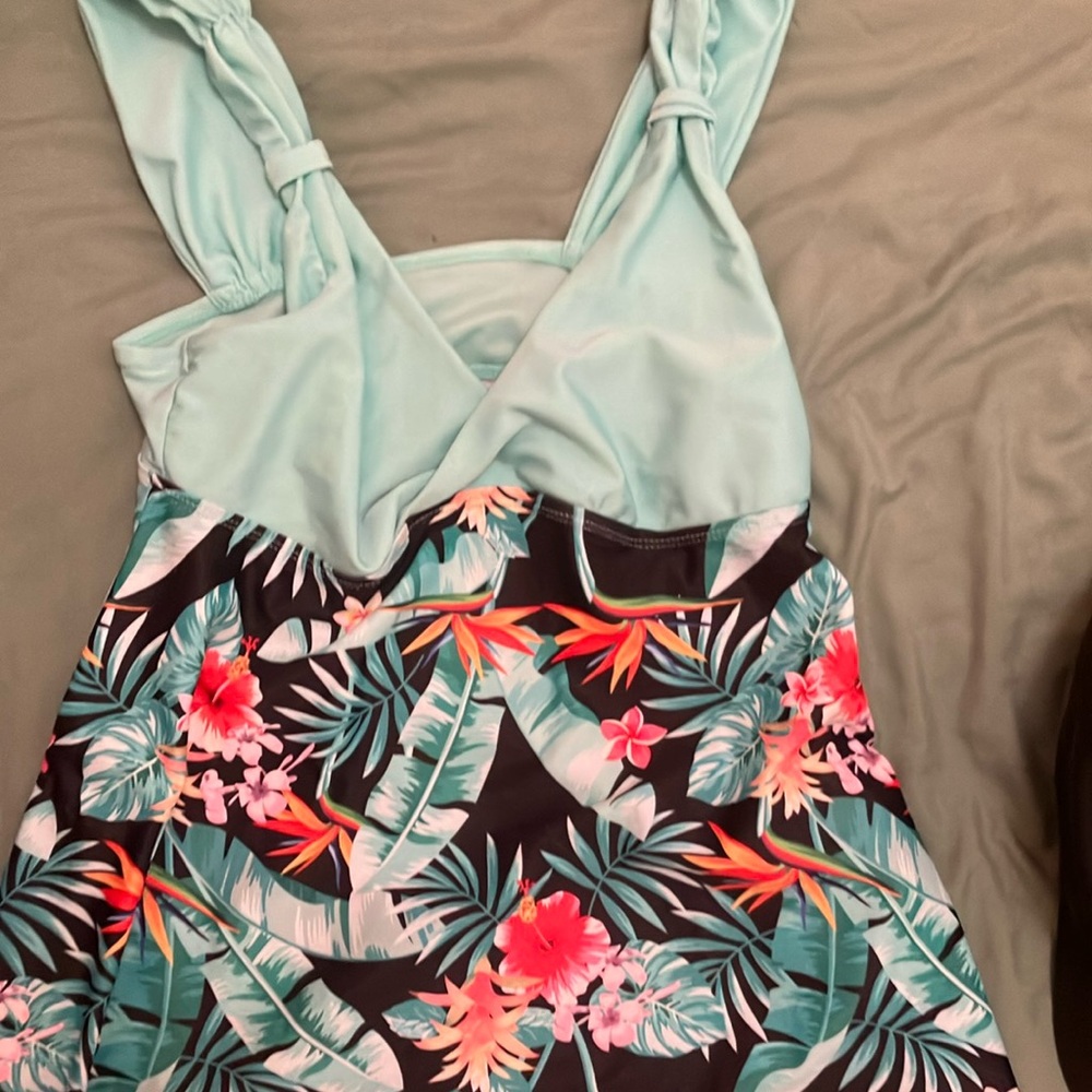 Tropical Floral Women Swim Sarong